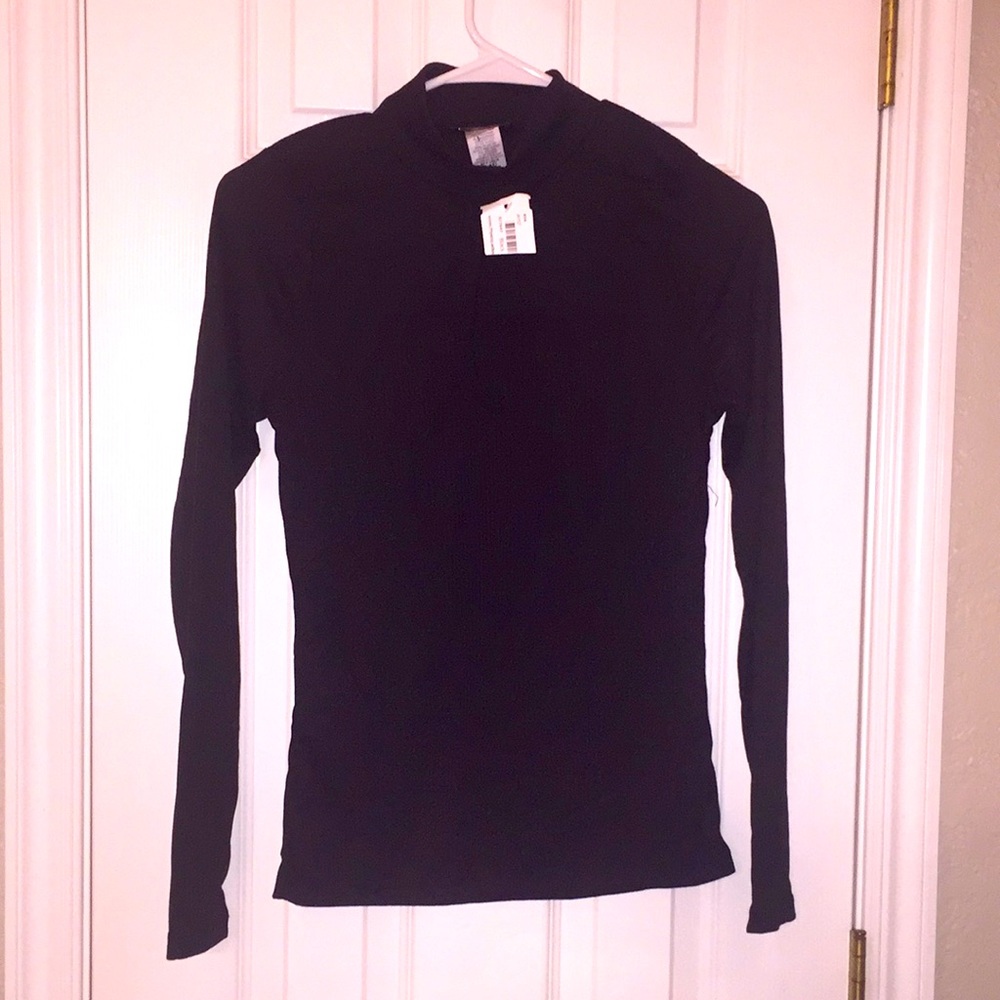 Women's Black Long Sleeve Top